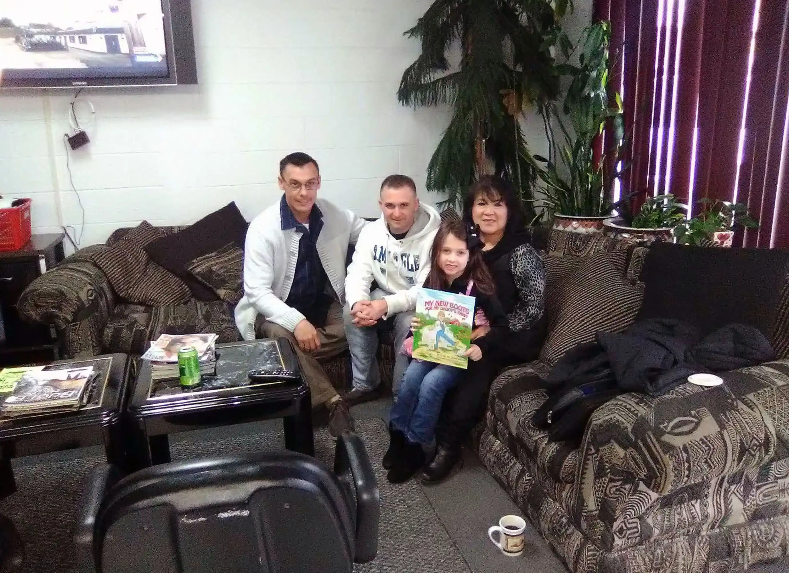 Most everywhere the author David Haave goes, he always makes time for the kids and families.